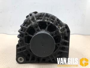 Gebruikte Dynamo Opel Vivaro 1.9 DTI 16V Prijs € 75,00 Margeregeling aangeboden door Van Gils Automotive