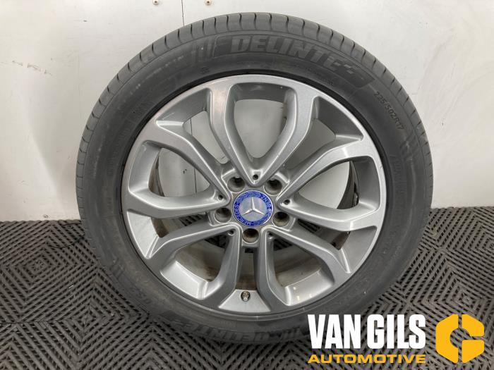 Hjuluppsättning + däck från en Mercedes-Benz C Estate (S205) C-180 BlueTEC, C-180 d 1.6 16V 2016