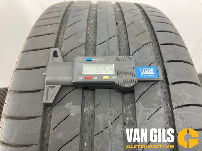 Hjuluppsättning + däck från en Mercedes-Benz C Estate (S205) C-180 BlueTEC, C-180 d 1.6 16V 2016