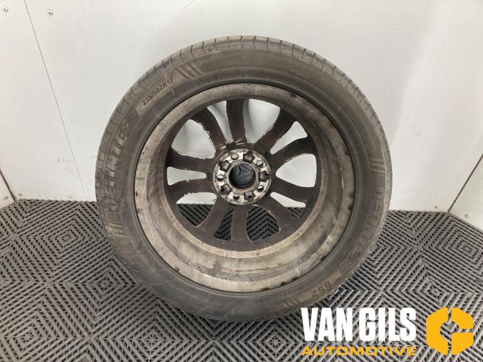 Hjuluppsättning + däck från en Mercedes-Benz C Estate (S205) C-180 BlueTEC, C-180 d 1.6 16V 2016