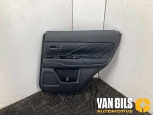 Begagnade List, bakdörr, 4-dörrars, höger Mitsubishi Outlander (GF/GG) 2.0 16V PHEV 4x4 Pris på förfrågan erbjuds av Van Gils Automotive