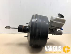 Gebruikte Rembekrachtiger Volkswagen Crafter 2.0 TDI 16V Prijs op aanvraag aangeboden door Van Gils Automotive