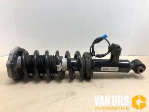 Begagnade Stötdämparstång, höger bak BMW iX3 80 kWh Pris på förfrågan erbjuds av Van Gils Automotive