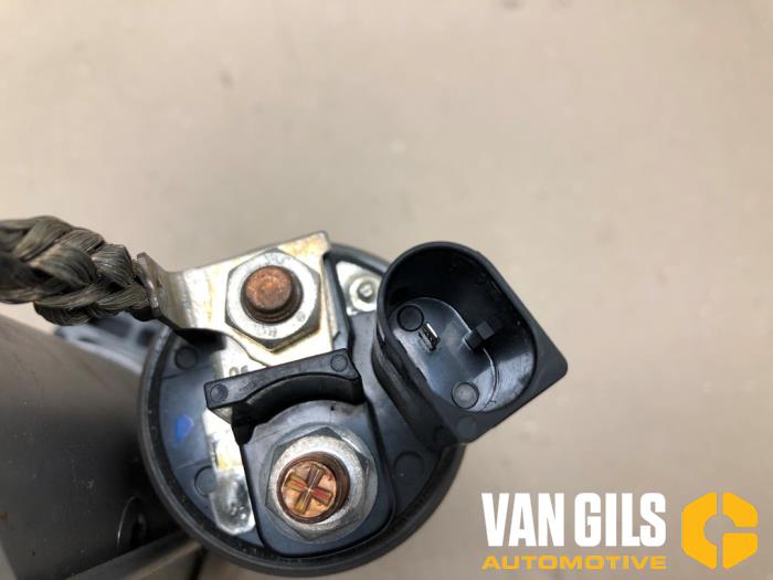 Startmotor från en BMW 5 serie (G30) 520i 2.0 TwinPower Turbo 16V 2019