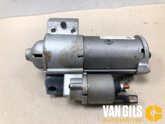 Startmotor från en BMW 5 serie (G30) 520i 2.0 TwinPower Turbo 16V 2019