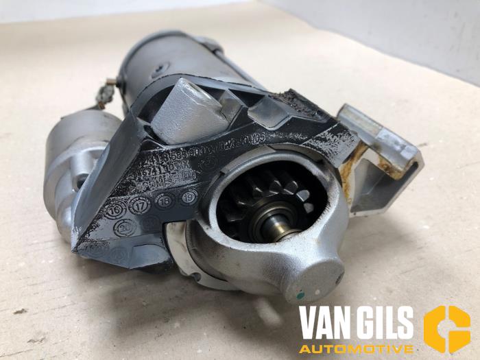 Startmotor från en BMW 5 serie (G30) 520i 2.0 TwinPower Turbo 16V 2019