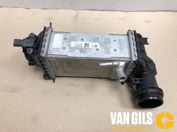 Laddluftkylare från en Volkswagen Polo VI (AW1) 1.0 TSI 12V 2023