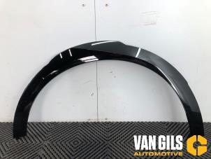 Używane Rozszerzenie chlapacza Opel Mokka 1.2 Turbo Hybrid 12V Cena na żądanie oferowane przez Van Gils Automotive