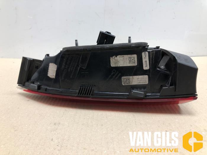 Baklykta, höger från en Skoda Scala 1.5 TSI 2019