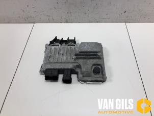 Gebruikte Computer hybride accu Peugeot 2008 (CU) 1.2 12V e-THP PureTech 110 Prijs op aanvraag aangeboden door Van Gils Automotive