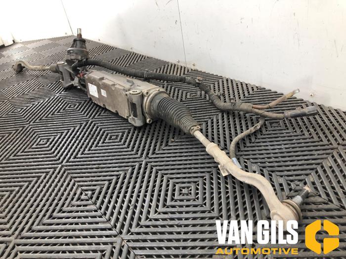 Styrbox från en Audi Q5 (FYB/FYG) 2.0 50 TFSI e 16V Quattro 2020