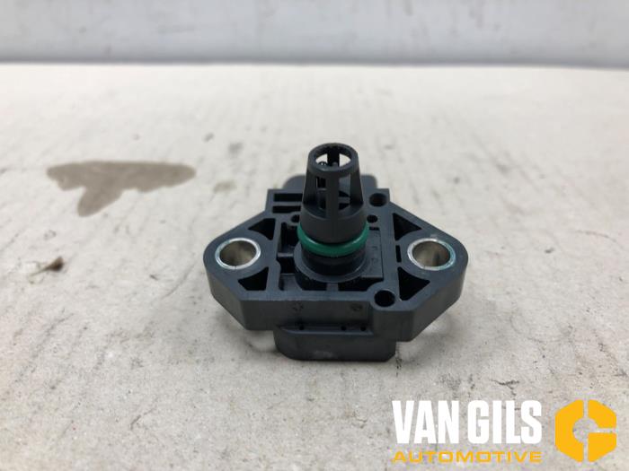 Laddtryckssensor från en Audi Q5 (FYB/FYG) 2.0 50 TFSI e 16V Quattro 2020