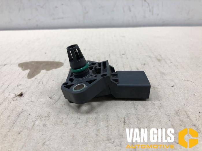 Laddtryckssensor från en Audi Q5 (FYB/FYG) 2.0 50 TFSI e 16V Quattro 2020