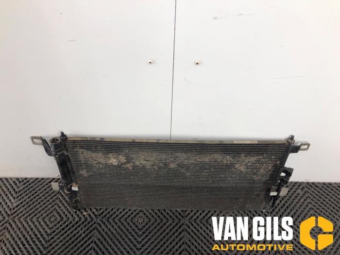 Kondensor, luftkonditionering från en Audi Q5 (FYB/FYG) 2.0 50 TFSI e 16V Quattro 2020