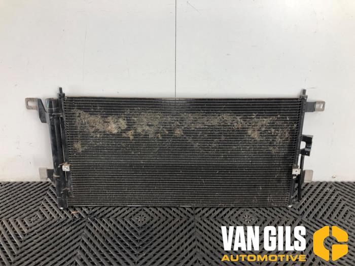 Kondensor, luftkonditionering från en Audi Q5 (FYB/FYG) 2.0 50 TFSI e 16V Quattro 2020