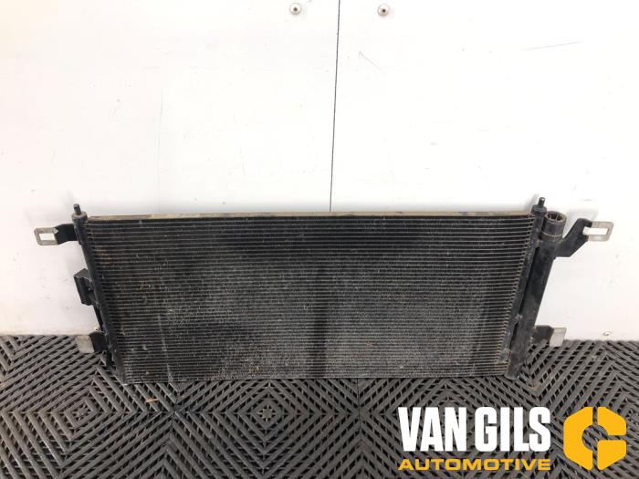 Kondensor, luftkonditionering från en Audi Q5 (FYB/FYG) 2.0 50 TFSI e 16V Quattro 2020