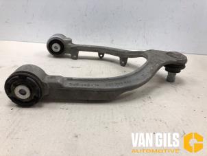 Begagnade Främre övre gaffelben, höger Tesla Model 3 Long Range, Performance AWD Pris på förfrågan erbjuds av Van Gils Automotive