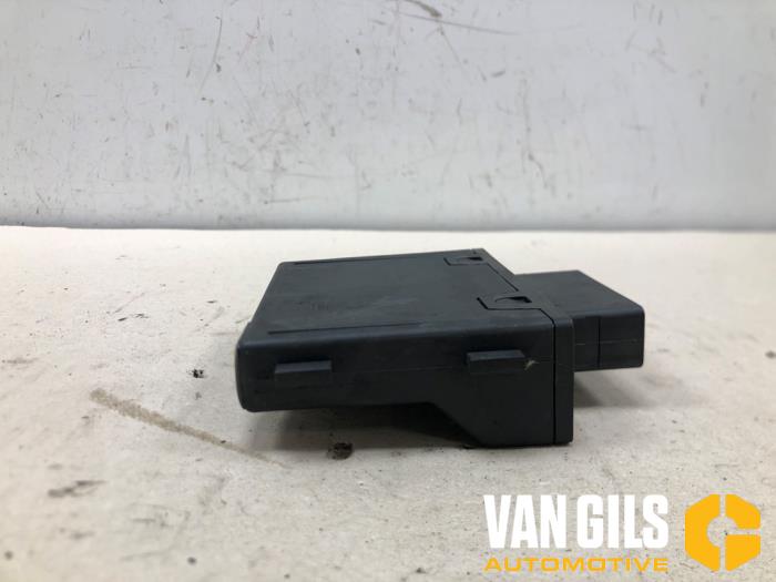 ADM-bränslemodul från en Audi Q5 (FYB/FYG) 2.0 50 TFSI e 16V Quattro 2020