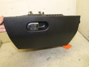 Gebruikte Dashboardkastje Lancia Delta (844) 1.4 T-Jet 16V 120 Prijs € 77,00 Margeregeling aangeboden door Van Gils Automotive