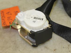 Gebruikte Veiligheidsgordel links-achter Lancia Delta (844) 1.4 T-Jet 16V 120 Prijs € 65,00 Margeregeling aangeboden door Van Gils Automotive