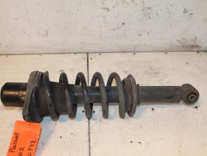 Begagnade Stötdämparstång, höger bak Volkswagen Passat Variant 4Motion (3B6) 4.0 W8 32V Pris € 65,00 Marginaltabell erbjuds av Van Gils Automotive