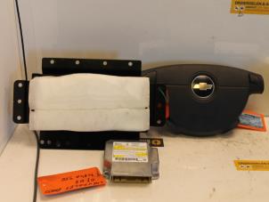 Begagnade Airbagset + modul Chevrolet Aveo (250) 1.2 16V Pris € 450,00 Marginaltabell erbjuds av Van Gils Automotive