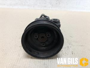 Begagnade Servostyrningspump Volkswagen Polo III (6N1) 1.6i 75 Pris € 60,00 Marginaltabell erbjuds av Van Gils Automotive