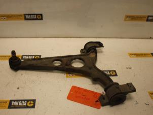 Gebruikte Draagarm links-voor Fiat Multipla (186) 1.6 16V 100 SX,ELX Prijs € 40,00 Margeregeling aangeboden door Van Gils Automotive