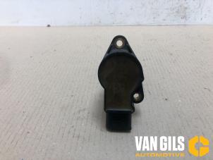 Gebruikte Bobine Mercedes SLK (R171) 3.5 350 V6 24V Prijs € 30,00 Margeregeling aangeboden door Van Gils Automotive