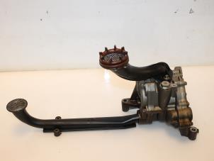 Begagnade Oljepump Porsche Cayenne (9PA) 4.5 V8 32V Turbo Pris € 60,00 Marginaltabell erbjuds av Van Gils Automotive