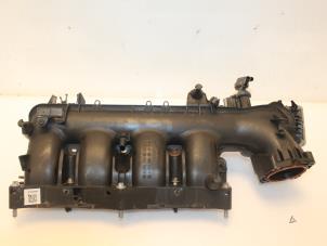 Gebruikte Inlaatspruitstuk Mercedes B (W246) 1.6 B-180 BlueEFFICIENCY Turbo 16V Prijs € 98,00 Margeregeling aangeboden door Van Gils Automotive