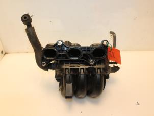 Begagnade Insugsrör Peugeot 107 1.0 12V Pris € 45,00 Marginaltabell erbjuds av Van Gils Automotive