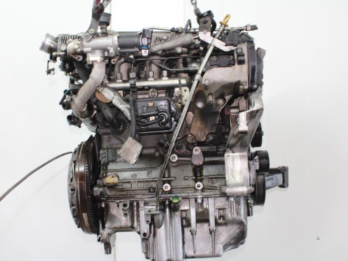 Motor van een Alfa Romeo 147 (937) 1.9 JTDM 2006