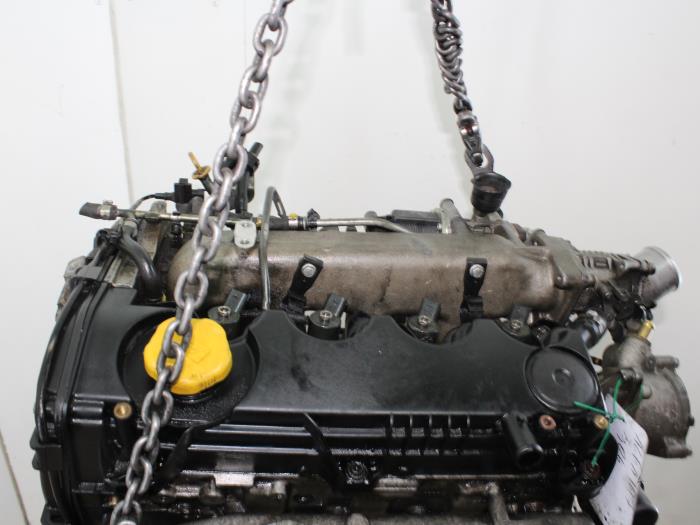 Motor van een Alfa Romeo 147 (937) 1.9 JTDM 2006
