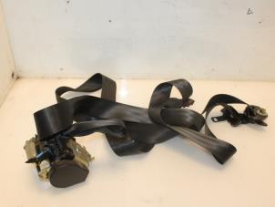 Używane Pas bezpieczenstwa lewy przód Lancia Phedra 2.0 16V Cena € 65,00 Procedura marży oferowane przez Van Gils Automotive