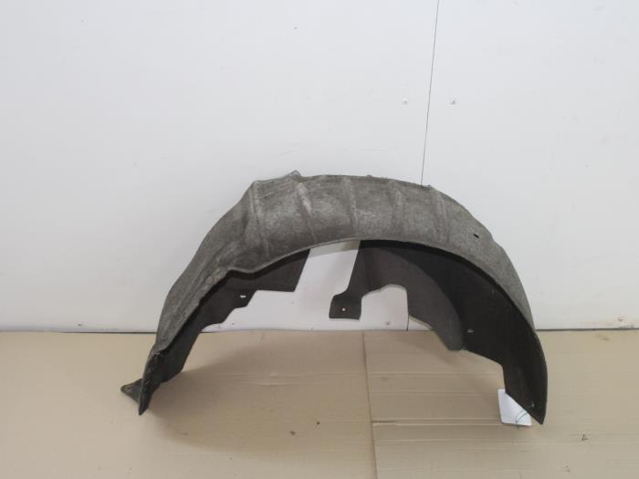 Isolering, hjulhus från en Volkswagen Golf VI (5K1) 1.4 TSI 160 16V 2009