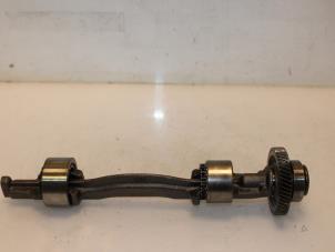 Begagnade Balansaxel Volkswagen Golf VII (AUA) 2.0 TDI 16V Pris € 136,00 Marginaltabell erbjuds av Van Gils Automotive