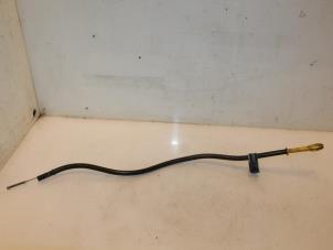 Begagnade Oljemätsticka Ford Transit 2.2 TDCi 16V Euro 5 Pris € 30,00 Marginaltabell erbjuds av Van Gils Automotive