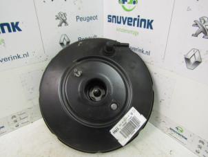 Gebruikte Rembekrachtiger Citroen C3 Picasso (SH) 1.4 16V VTI 95 Prijs € 65,00 Margeregeling aangeboden door Snuverink Autodemontage