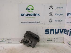 Begagnade Spjällhus Renault Laguna III Estate (KT) 2.0 Turbo 16V Pris € 89,99 Marginaltabell erbjuds av Snuverink Autodemontage