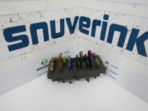 Używane Skrzynka bezpieczników Peugeot 106 II 1.1 XN,XR,XT,Accent Cena € 10,33 Procedura marży oferowane przez Snuverink Autodemontage