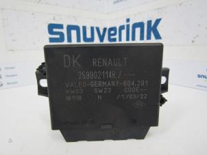 Gebruikte PDC Module Renault Megane III Grandtour (KZ) 1.5 dCi 110 Prijs € 75,00 Margeregeling aangeboden door Snuverink Autodemontage