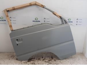 Nya Dörr, 2-dörrars, höger Hyundai H100 Pris € 163,33 Inklusive moms erbjuds av Snuverink Autodemontage