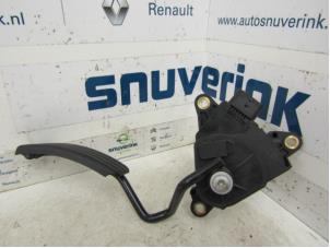 Gebruikte Gaspedaal Renault Zoé (AG) 46kW Prijs € 36,29 Inclusief btw aangeboden door Snuverink Autodemontage
