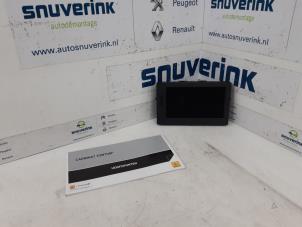 Begagnade Innerdisplay Renault Clio III (BR/CR) 1.2 16V 75 Pris € 67,50 Marginaltabell erbjuds av Snuverink Autodemontage