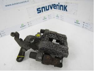 Usagé Zacisk hamulcowy lewy tyl Peugeot 308 SW (L4/L9/LC/LJ/LR) 1.6 BlueHDi 120 Prix € 29,99 Règlement à la marge proposé par Snuverink Autodemontage