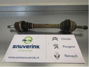 Gebruikte Cardanas links-voor (VWA) Citroen C3 (SC) 1.6 HDi 92 Prijs € 24,99 Margeregeling aangeboden door Snuverink Autodemontage