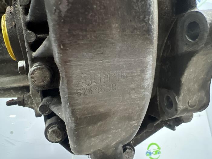 Versnellingsbak van een Citroën Jumper (U5/ZB) 2.2 HDi 2004