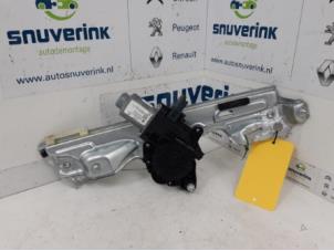 Gebruikte Ruitmechaniek 4Deurs rechts-achter Renault Megane IV Estate (RFBK) 1.5 Energy dCi 110 Prijs € 72,60 Inclusief btw aangeboden door Snuverink Autodemontage