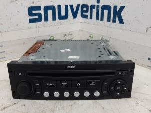 Gebruikte Radio Peugeot 207/207+ (WA/WC/WM) 1.6 16V VTi Prijs € 39,98 Margeregeling aangeboden door Snuverink Autodemontage